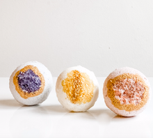 Load image into Gallery viewer, Crystal Bath Bomb Set
